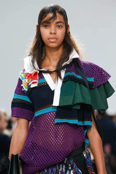 Look 80